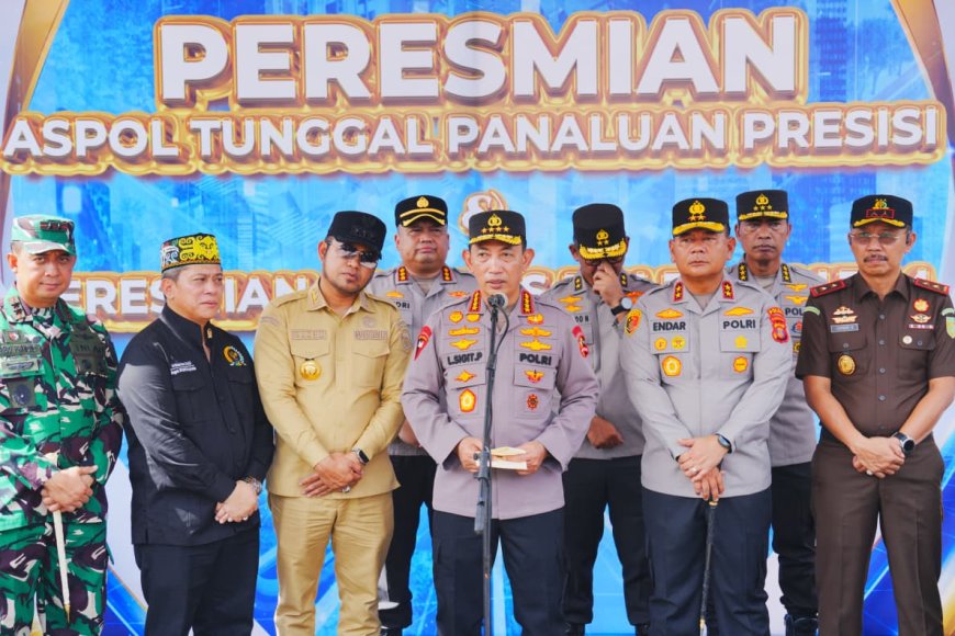 Kapolri Resmikan Asrama dan Sarpras Polda Kalimantan Timur, Tekankan Pengabdian Terbaik untuk Masyarakat