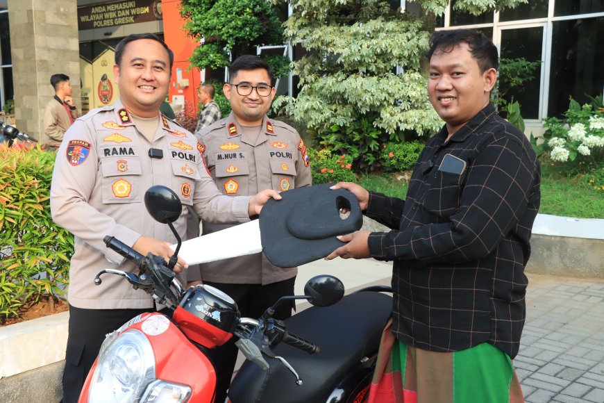 Korban Curanmor dan Begal Terima Kembali Motornya dari Polres Gresik